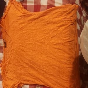 1x short sleeve shirt with lace detail